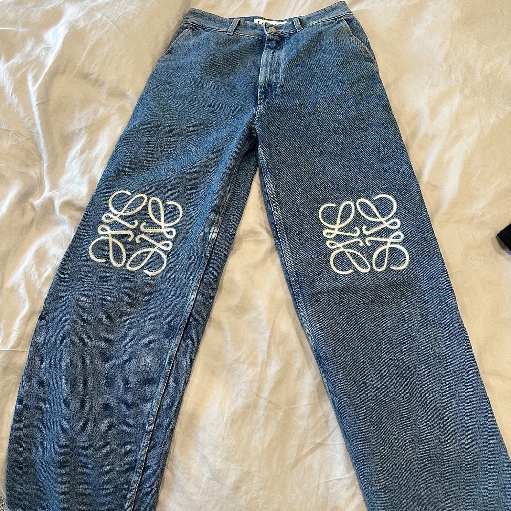 ✖️SOLD✖️ Loewe Anagram Appliquéd High-Rise Wide-Leg Jeans FR 36